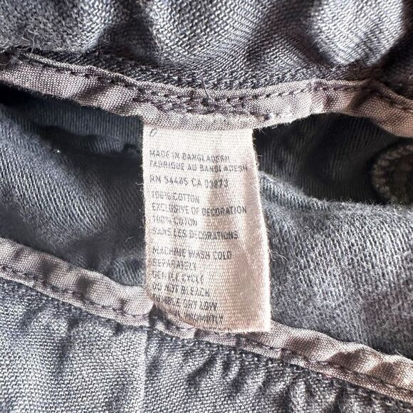 American Eagle Outfitters Low Rise Button Fly Shortie Shorts Size 6 - Y2K Style - Picture 4 of 5